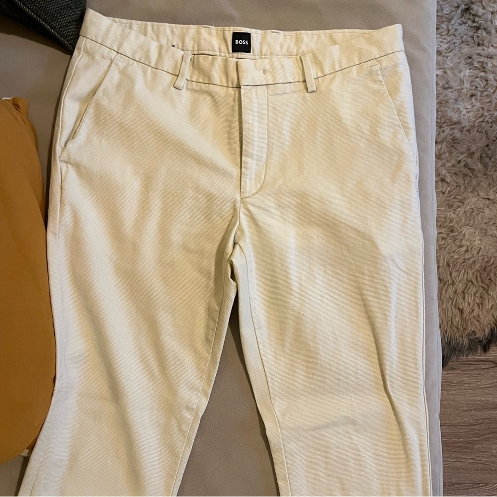 Hugo Boss Slim Fit Light Pants - 32/32